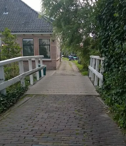 Bed And Coffee Het Kraaienest